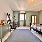 Charming Home! Steps From Sea & Promenade * 슬리에마