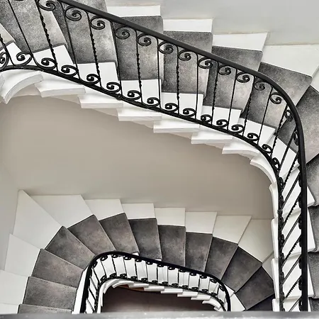 Charming Home! Steps From Sea & Promenade 別荘